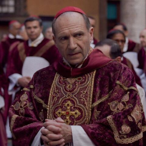 Μετά τον θάνατο του Πάπα Φραγκίσκου, Καρδινάλιοι στράφηκαν στην ταινία Conclave ως εργαλείο προετοιμασίας για το Παπικό Κονκλάβιο.