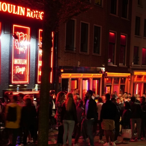 Η συνοικία De Wallen στο Άμστερνταμ