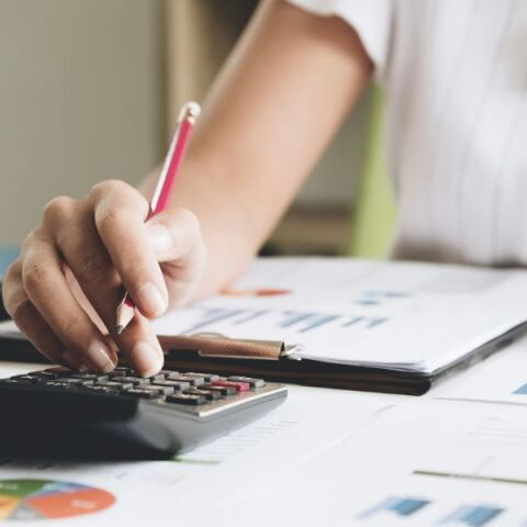 Τι έκπτωση δικαιούστε αν υποβάλλετε τη φορολογική δήλωση 2025 μέχρι 15 Ιουνίου