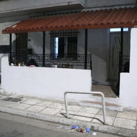 Πυροβολισμοί τώρα στα Σεπόλια - Τραυματίστηκε ένας άνδρας