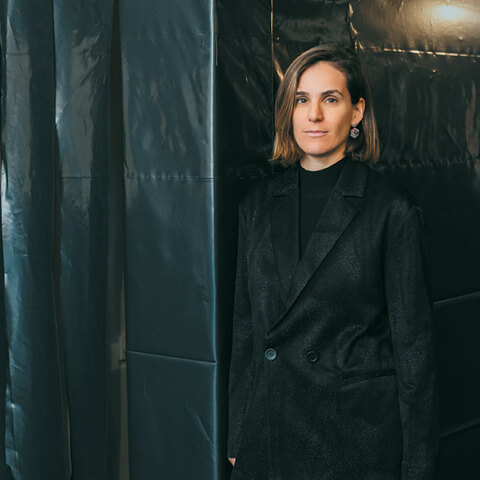 Άρτεμις Μπαλτογιάννη: Αγαπώ στη δουλειά του Μπασκιά την αμεσότητα της γλώσσας του