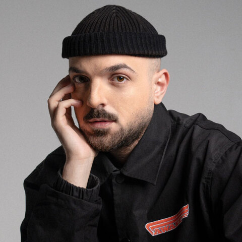 Ο ΑPON γίνεται «Ονειροπόλος» με το νέο του άλμπουμ