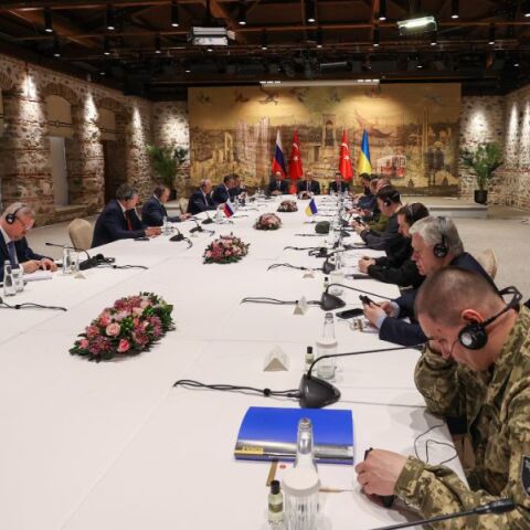 Θρίλερ με τις συνομιλίες Ρωσίας - Ουκρανίας: Αναβλήθηκαν για το απόγευμα οι διαπραγματεύσεις