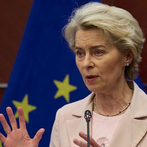 Pfizergate: Θα δούμε ποτέ τα μηνύματα της φον ντερ Λάιεν; - Τα καυτά ερωτήματα περιμένουν απάντηση