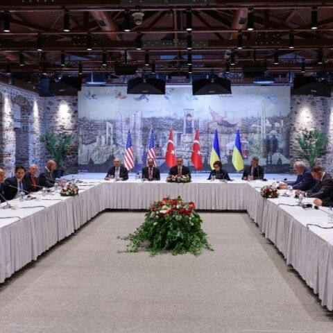 Σε εξέλιξη η συνάντηση Ρώσων και Ουκρανών στην Κωνσταντινούπολη - Τι ζητά το Κίεβο