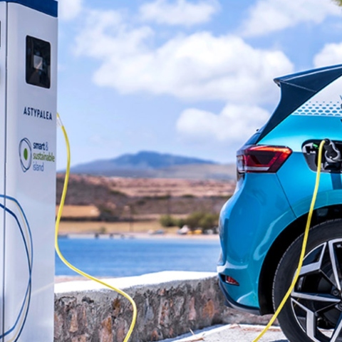 Ηλεκτροκίνηση I: παρά τα εμπόδια, ήρθε για να μείνει!