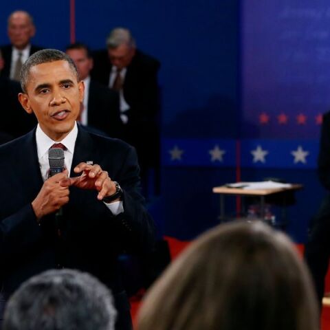 Η τεχνητή νοημοσύνη μπορεί να είναι πιο πειστική από τους ανθρώπους σε διαλόγους, δείχνει μελέτη -  Ανησυχίες για εκλογές και εξατομικευμένη προπαγάνδα.