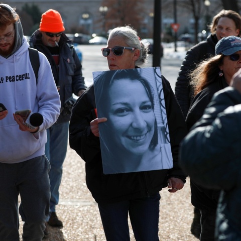 Άσλι Μπάμπιτ