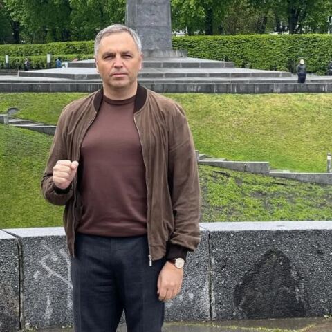 Νεκρός από πυροβολισμό στη Μαδρίτη ο Αντρίι Πόρτνοβ, σύμφωνα με αναφορές - Ανώτερος σύμβουλος του πρώην προέδρου της Ουκρανίας, Βίκτορ Γιανουκόβιτς.