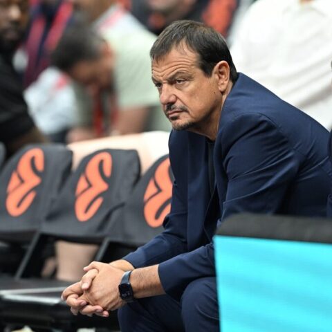 «Χείμαρρος» ο Αταμάν: Σε ποιο γήπεδο βάζεις τους οπαδούς του Ολυμπιακού πίσω από τον δικό μας;