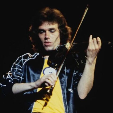 Ο Σάιμον Χάους, μουσικός των Hawkwind και του Ντέιβιντ Μπόουι, πέθανε σε ηλικία 76 ετών - Η πορεία του στη ροκ μουσική και οι σταθμοί της καριέρας του