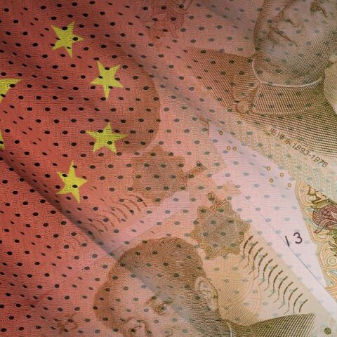 Κρίση χρέους για τις φτωχές χώρες: Θα αποπληρώσουν $22 δισ. στην Κίνα το 2025, πιέζοντας κρίσιμους τομείς όπως η υγεία και η εκπαίδευση.