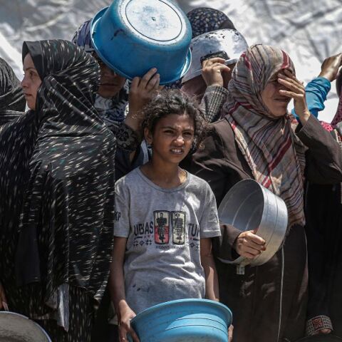 ΕΕ: Οι επιθέσεις του Ισραήλ στη Γάζα «υπερβαίνουν το αναγκαίο» για την καταπολέμηση της Χαμάς, λέει η Κάγια Κάλλας, ενώ οι απώλειες αμάχων αυξάνονται.