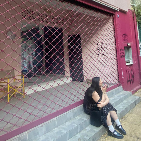 Σε βλέπω να περιμένεις να αρχίσει το έργο