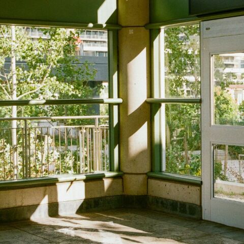 Ποια είναι τα πιο ασφαλή τζάμια για το σπίτι - Όσο πιο παλιά τόσο πιο επικίνδυνα