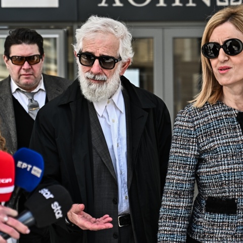 Πέτρος Φιλιππίδης