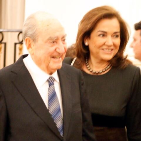 Ντόρα Μπακογιάννη: Η φωτογραφία και το μήνυμά της για τα 8 χρόνια από τον θάνατο του Κωνσταντίνου Μητσοτάκη