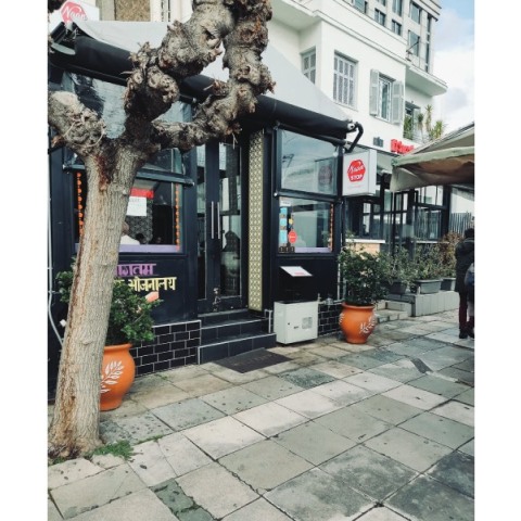 Naan Stop: Ινδική απόλαυση δίχως τέλος  