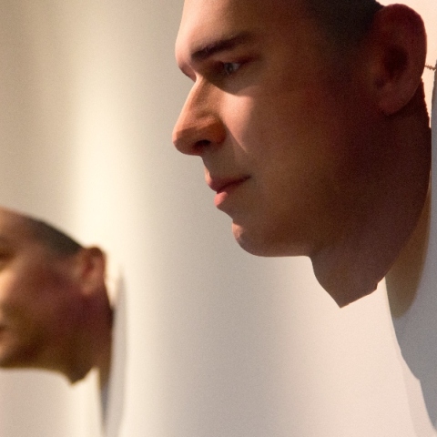 Τα πορτρέτα που δημιουργήθηκαν με το dna ανυποψίαστων ανθρώπων 