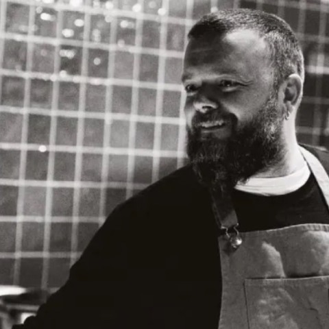  Νίκος Θωμάς