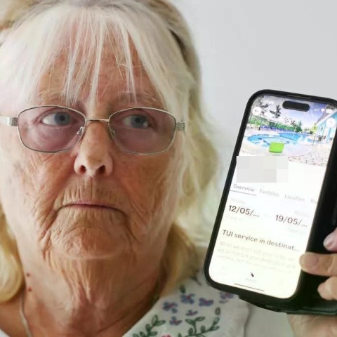 Βρετανίδα επέστρεψε έξαλλη από τις διακοπές της στην Κέρκυρα: Δεν είχε τίποτα αγγλικό να φάμε