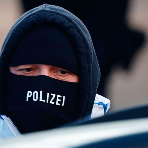 Γερμανία: Συνελήφθη 14χρονος ως ύποπτος για σχεδιασμό τρομοκρατικής επίθεσης - Διέδιδε την προπαγάνδα του Ισλαμικού Κράτους στο TikTok
