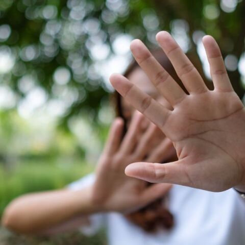 Κρούσμα βίας ανηλίκων στη Θεσσαλονίκη: 15χρονη χτύπησε 16χρονη στον Εύοσμο - Άλλο άτομο κατέγραφε την επίθεση σε βίντεο - Συλλήψεις από την ΕΛ.ΑΣ.