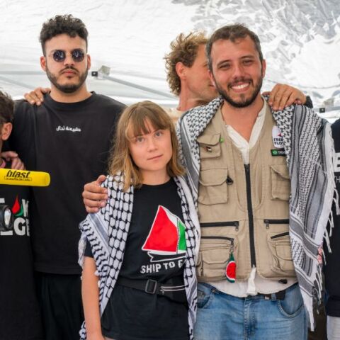 Madleen: Οκτώ από τους 12 ακτιβιστές δεν υπογράφουν τα έγγραφα απέλασης - Τι θα συμβεί τώρα