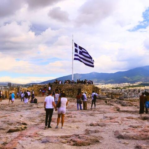 Δημογραφικό: Η λύση βρίσκεται πρωτίστως στην ελληνική διασπορά 