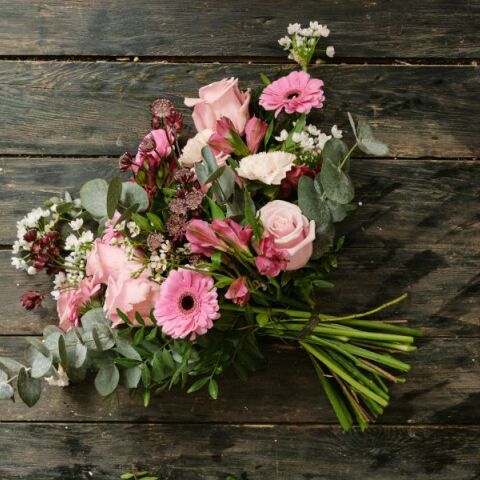 Εορτολόγιο: Σήμερα 16 Ιουνίου 2025 γιορτάζει…