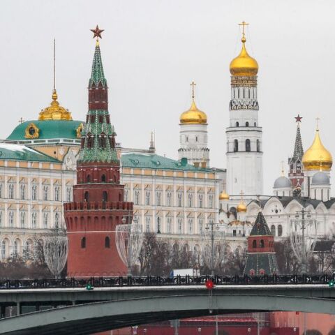 Η Ρωσία δηλώνει έτοιμη να μεσολαβήσει μεταξύ Ιράν και Ισραήλ - Επαναφέρει την πρόταση να μετατρέψει το εμπλουτισμένο ουράνιο του Ιράν σε πυρηνικό καύσιμο