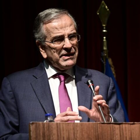 O Αντώνης Σαμαράς, στο Πολεμικό Μουσείο