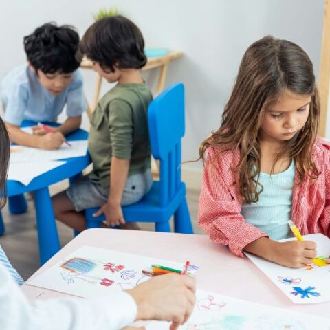 Έως τις 22 Ιουνίου η προθεσμία υποβολής αιτήσεων για τους 28 βρεφονηπιακούς σταθμούς της ΔΥΠΑ - Ποιες οι προϋποθέσεις ένταξης στο πρόγραμμα