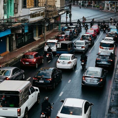 Εκπαίδευση εναντίον Ειδίκευσης: Η διαφορά στην οδηγική συμπεριφορά