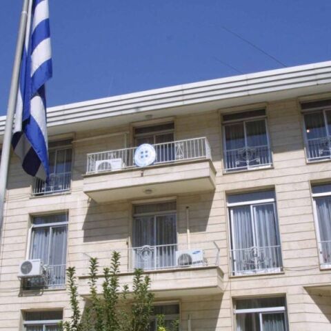 Τι γίνεται με το προσωπικό των Πρεσβειών μας σε Τελ Αβίβ, Τεχεράνη και Ιερουσαλήμ και ποιος είναι ο Πρέσβης που επέστρεψε στα καθήκοντά του