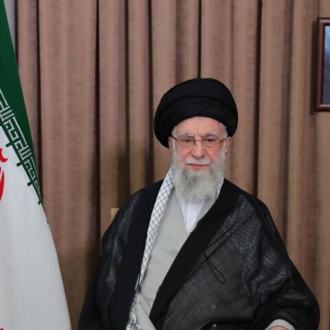 Reuters: Το Ιράν μίλησε με τις ΗΠΑ - Δεν επιστρέφει στις συνομιλίες αν δεν σταματήσουν οι επιθέσεις του Ισραήλ