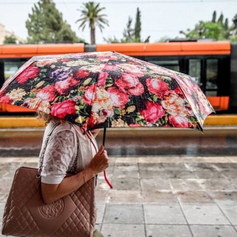 Καταιγίδα στα νότια προάστια της Αττικής - Οι περιοχές που θα βρεθούν στο επίκεντρο της κακοκαιρίας