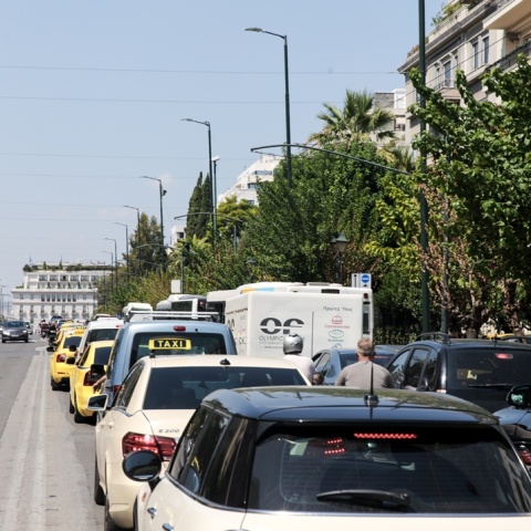 Κίνηση στη Βασιλίσσης Σοφίας