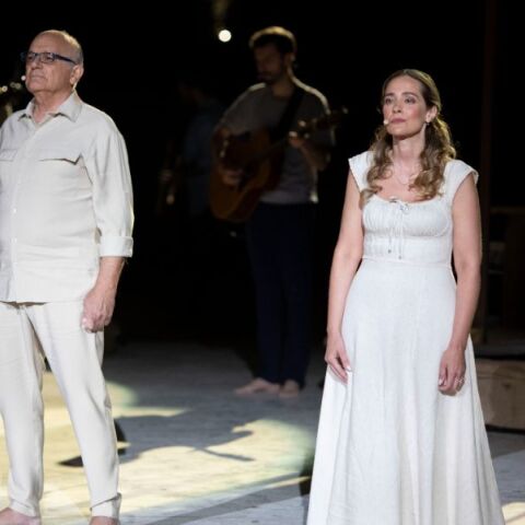 Η αντίδραση της Μποφίλιου μετά το viral βίντεο με τον πατέρα της