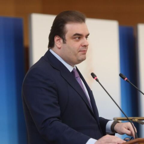 Μήνυμα Πιερρακάκη προς τις τράπεζες: Πρέπει να ανταποκριθούν και να σταθούν στο ύψος των περιστάσεων