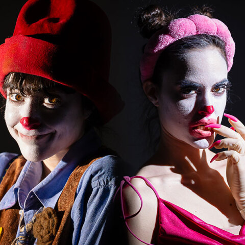 Κερδίστε προσκλήσεις για την παράσταση Tender στο Επί Κολωνώ