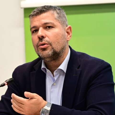 Στάσσης - ΔΕΗ: Στα 800 εκατ. ευρώ τα καθαρά κέρδη το 2027