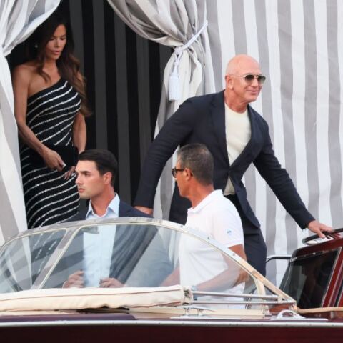 Γάμος μετ' εμποδίων για Μπέζος και Σάντσεζ: Οι καλεσμένοι έφυγαν τρέχοντας από το λαμπερό πάρτι τους λόγω καταιγίδας