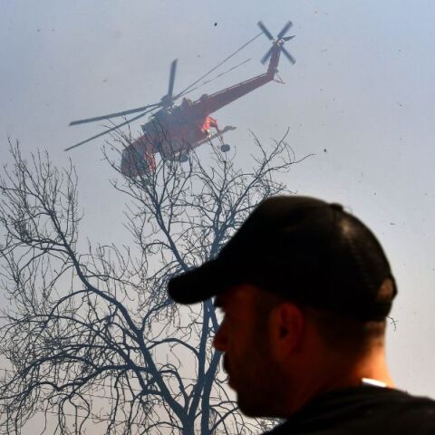 Πολύ υψηλός κίνδυνος πυρκαγιάς (κατηγορία κινδύνου 4) αύριο σε Αττική, Κρήτη, Κυκλάδες, Εύβοια, Λακωνία και περιοχές του Βορείου Αιγαίου 