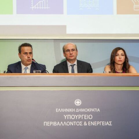 Νέα ευρωπαϊκά προγράμματα 8 δισ. ευρώ ανακοίνωσε η κυβέρνηση - Θα «τρέξουν» από το 2026 έως το 2032 και εντάσσονται σε τρία νέα ευρωπαϊκά ταμεία