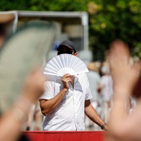 Η Ευρώπη φλέγεται: 46°C στην Ισπανία, θερμικές προειδοποιήσεις στη Γαλλία και αύξηση εισαγωγών στα νοσοκομεία της Ιταλίας.