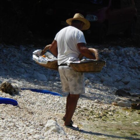 Θεσσαλονίκη: Στη φυλακή μετά την καταδίκη του ο αρχηγός της «μαφίας των λουκουμάδων» - Πώς δρούσε η εγκληματική οργάνωση 