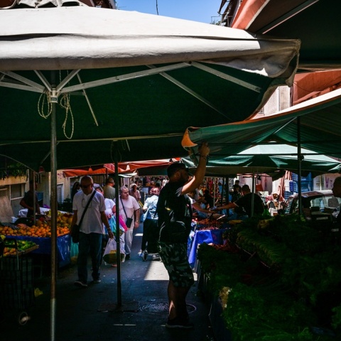 ΛαΙκή αγορά