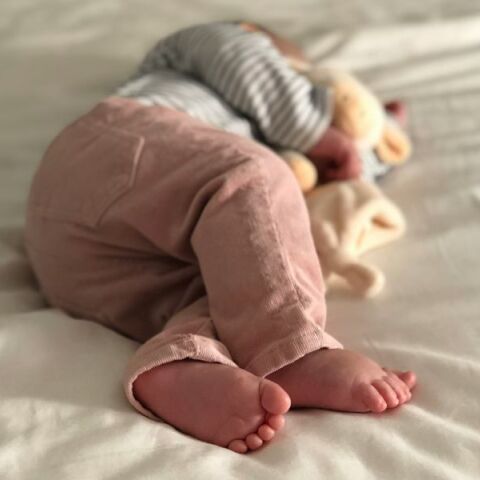 Νεκρό παιδί δύο ετών στην Ισπανία - Το άφησε ο πατέρας του στο αυτοκίνητο για ώρες εν μέσω καύσωνα