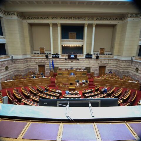 Η πολιτική ζωή χρειάζεται λίγη ποινικοποίηση